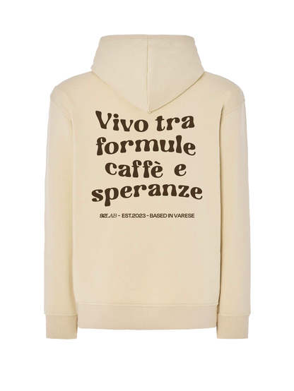 Vivo tra formule caffè e speranze   - Sabbia