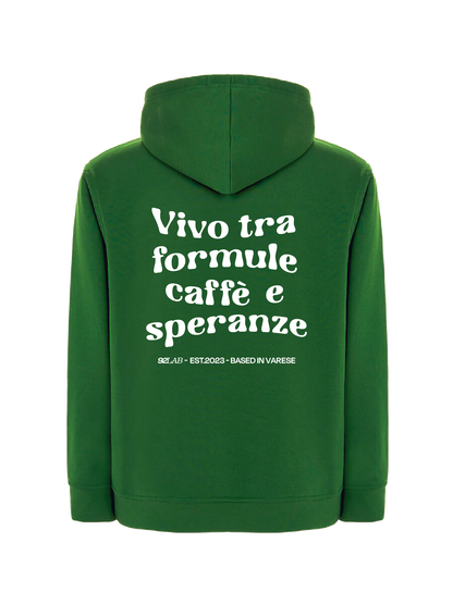 Vivo tra formule caffè e speranze   - Bottle green